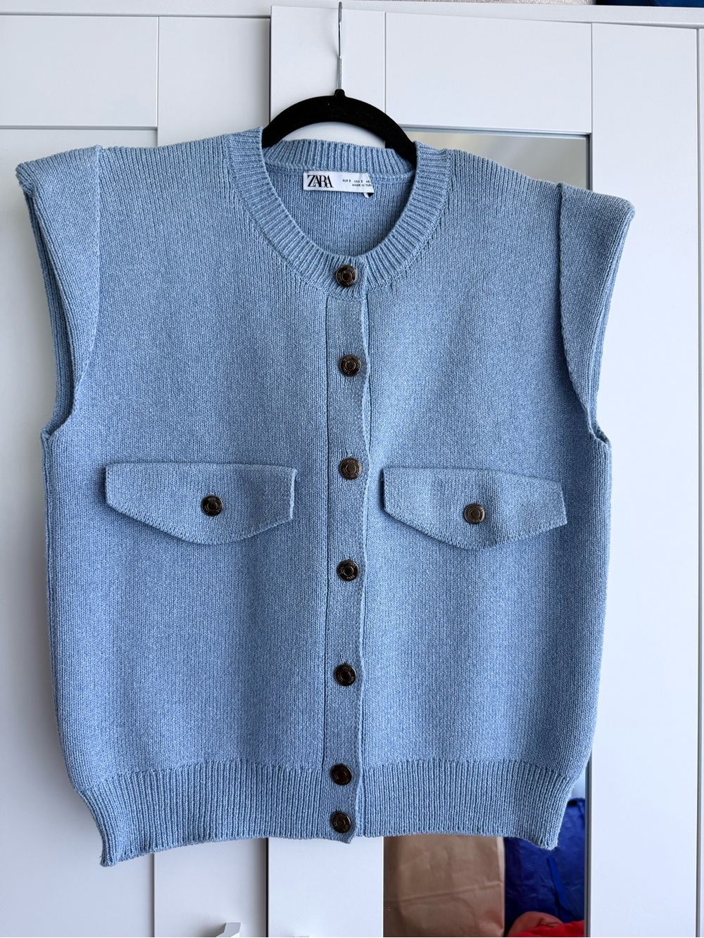 ZARA Women's Light Blue Button-Up Knit Vest - Picture 1 of 3